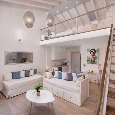 Corfu Town Luxury Studios -A Exteriör bild